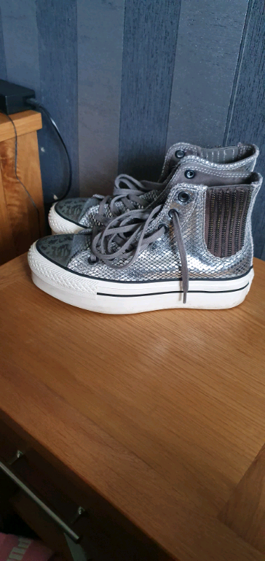 converse boots size 3